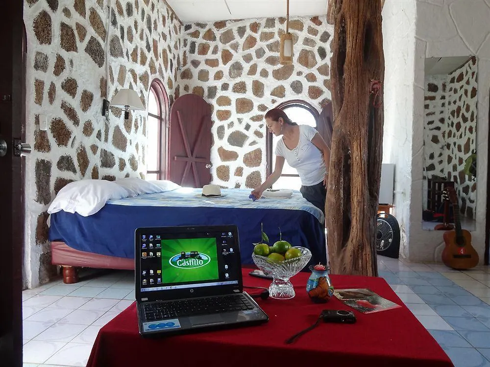 Castillo Galapagos Hotel Puerto Ayora  Inn Puerto Ayora (Galapagos Islands)